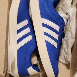 Adidas VL 3.0 Court Blue and White Sneakers for Everyday Comfort